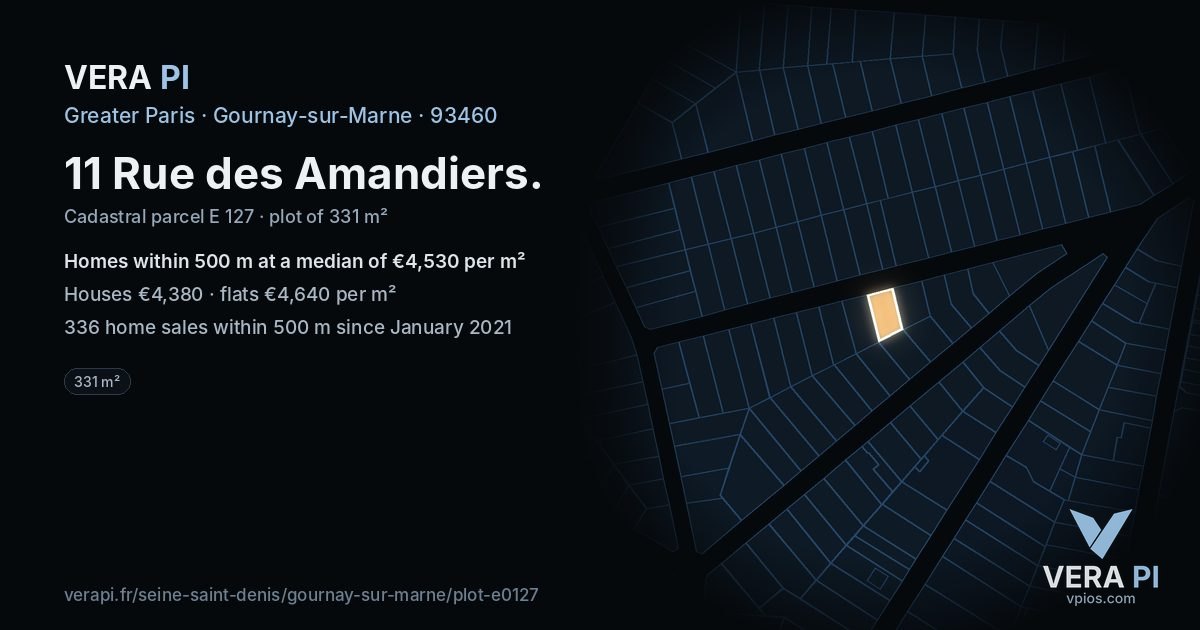 11 Rue des Amandiers, Gournay-sur-Marne at night – the plot lit, the parcels around coloured by the prices near them