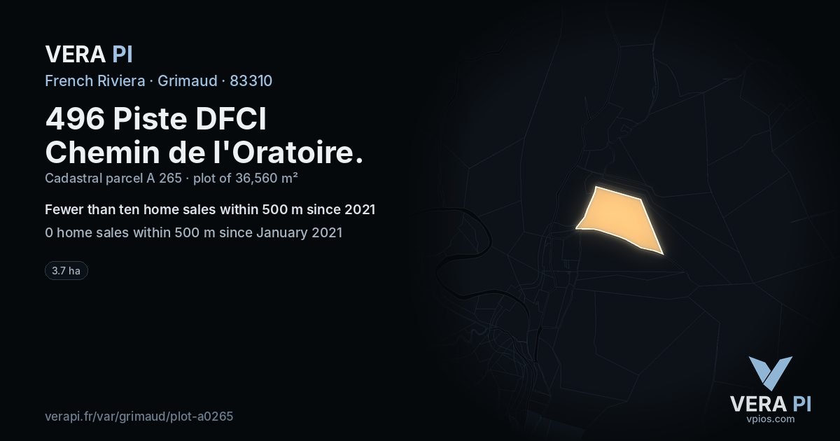 496 Piste DFCI Chemin de l'Oratoire, Grimaud at night – the plot lit, the parcels around coloured by the prices near them