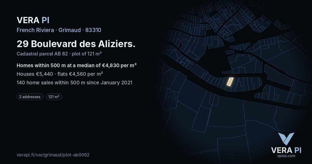 29 Boulevard des Aliziers, Grimaud at night – the plot lit, the parcels around coloured by the prices near them