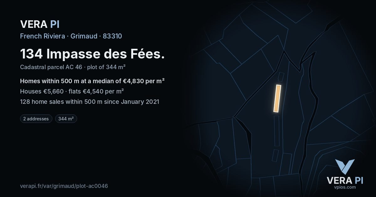 134 Impasse des Fées, Grimaud at night – the plot lit, the parcels around coloured by the prices near them