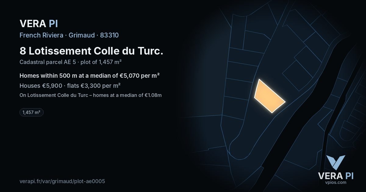 8 Lotissement Colle du Turc, Grimaud at night – the plot lit, the parcels around coloured by the prices near them