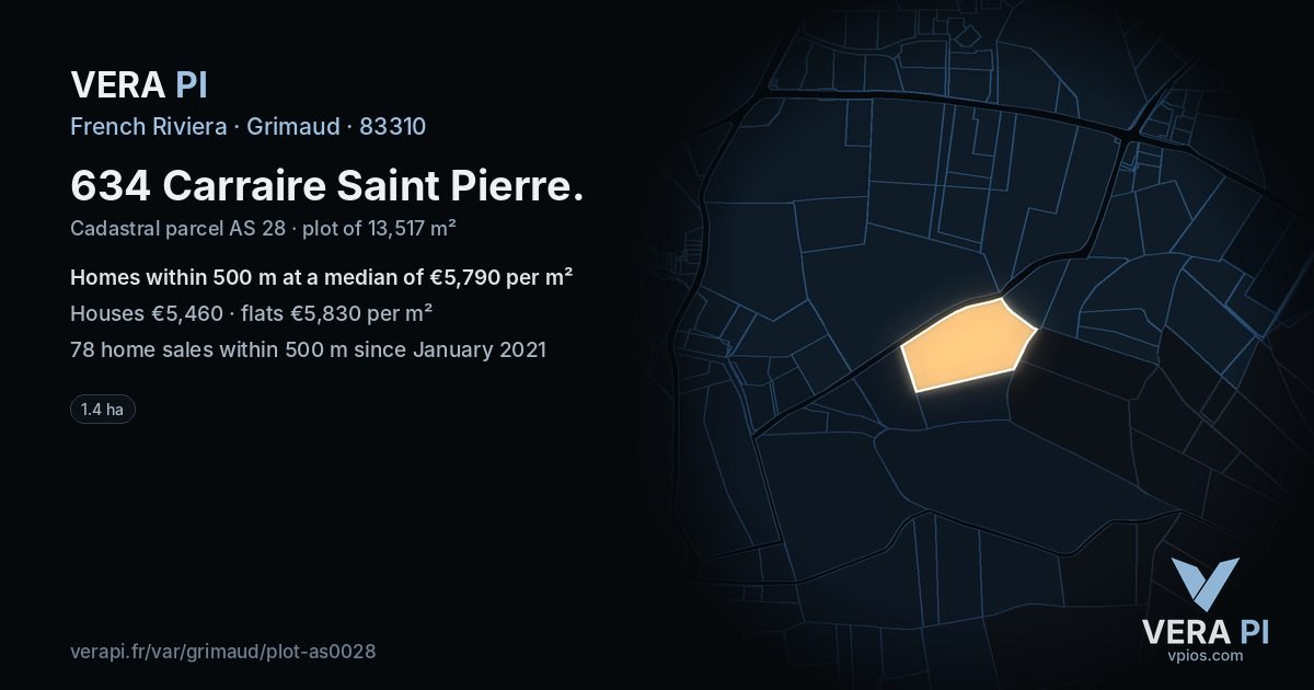 634 Carraire Saint Pierre, Grimaud at night – the plot lit, the parcels around coloured by the prices near them