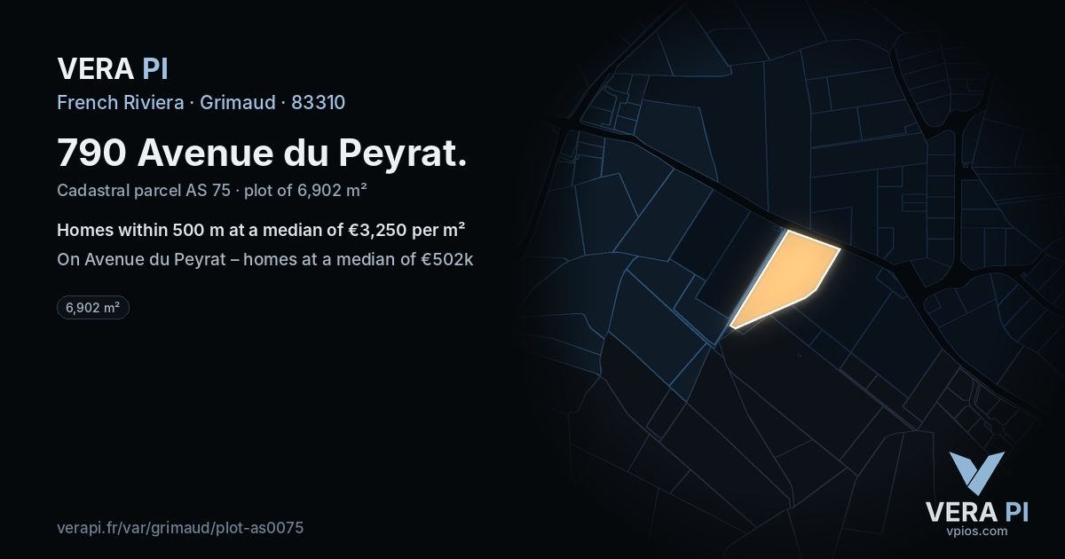 790 Avenue du Peyrat, Grimaud at night – the plot lit, the parcels around coloured by the prices near them