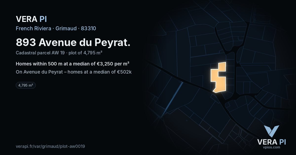 893 Avenue du Peyrat, Grimaud at night – the plot lit, the parcels around coloured by the prices near them