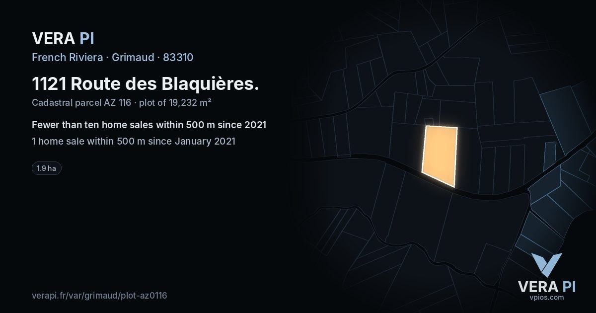 1121 Route des Blaquières, Grimaud at night – the plot lit, the parcels around coloured by the prices near them