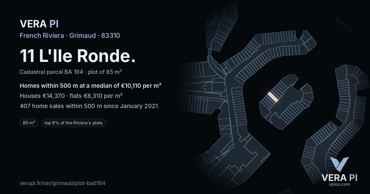 11 L'Ile Ronde, Grimaud at night – the plot lit, the parcels around coloured by the prices near them