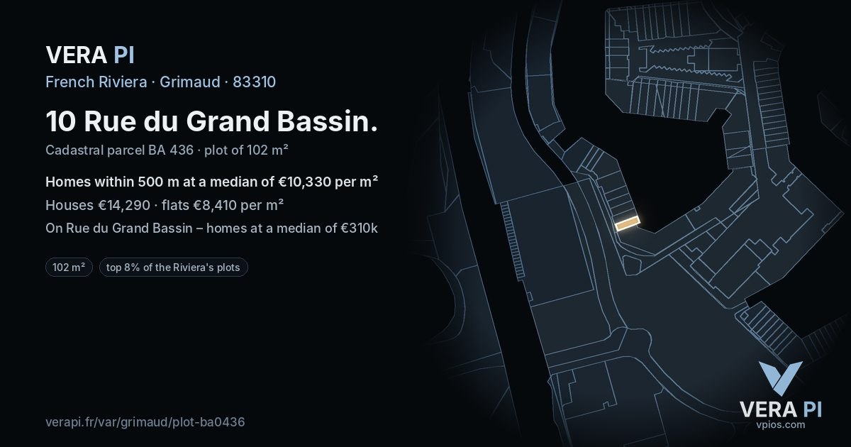 10 Rue du Grand Bassin, Grimaud at night – the plot lit, the parcels around coloured by the prices near them