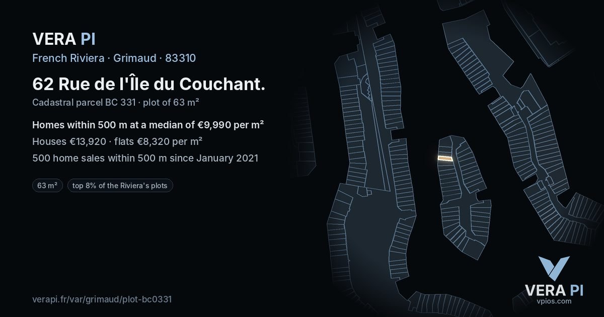 62 Rue de l'Île du Couchant, Grimaud at night – the plot lit, the parcels around coloured by the prices near them