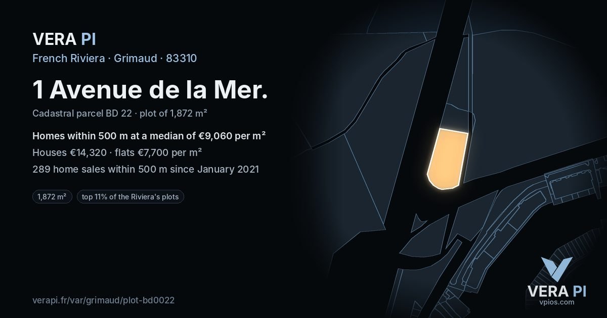 1 Avenue de la Mer, Grimaud at night – the plot lit, the parcels around coloured by the prices near them
