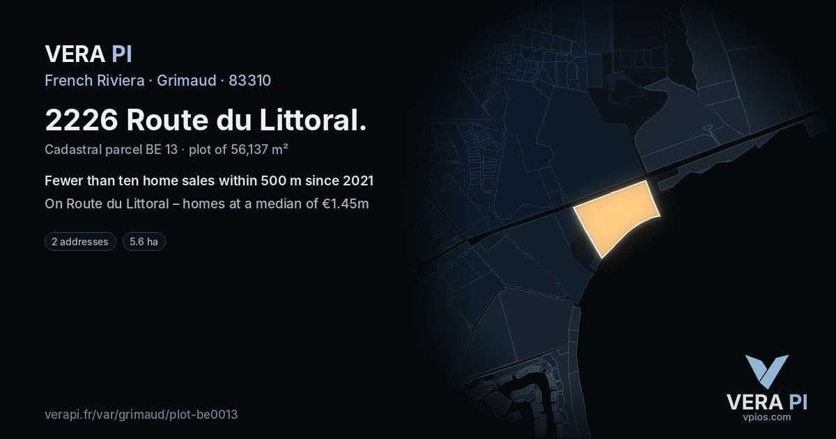 2226 Route du Littoral, Grimaud at night – the plot lit, the parcels around coloured by the prices near them