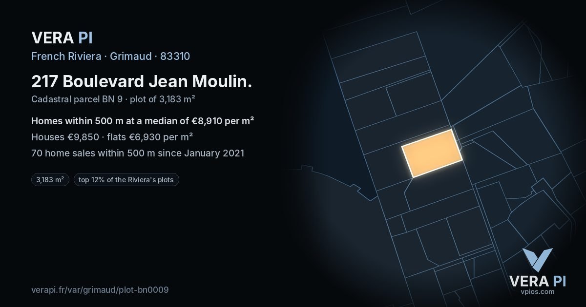217 Boulevard Jean Moulin, Grimaud at night – the plot lit, the parcels around coloured by the prices near them