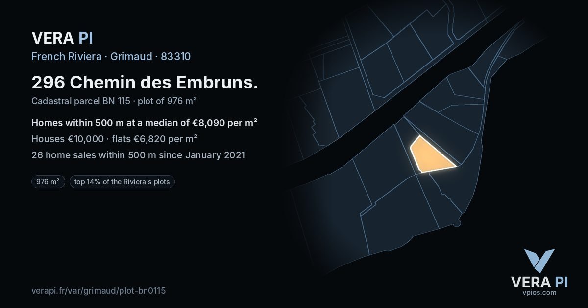 296 Chemin des Embruns, Grimaud at night – the plot lit, the parcels around coloured by the prices near them