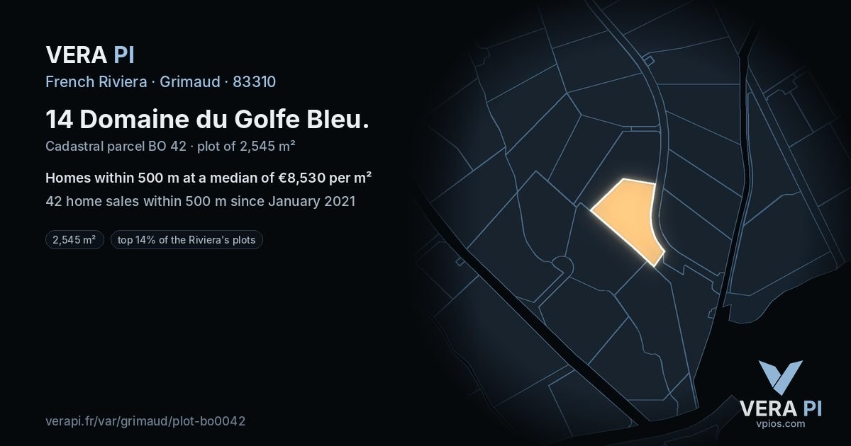 14 Domaine du Golfe Bleu, Grimaud at night – the plot lit, the parcels around coloured by the prices near them