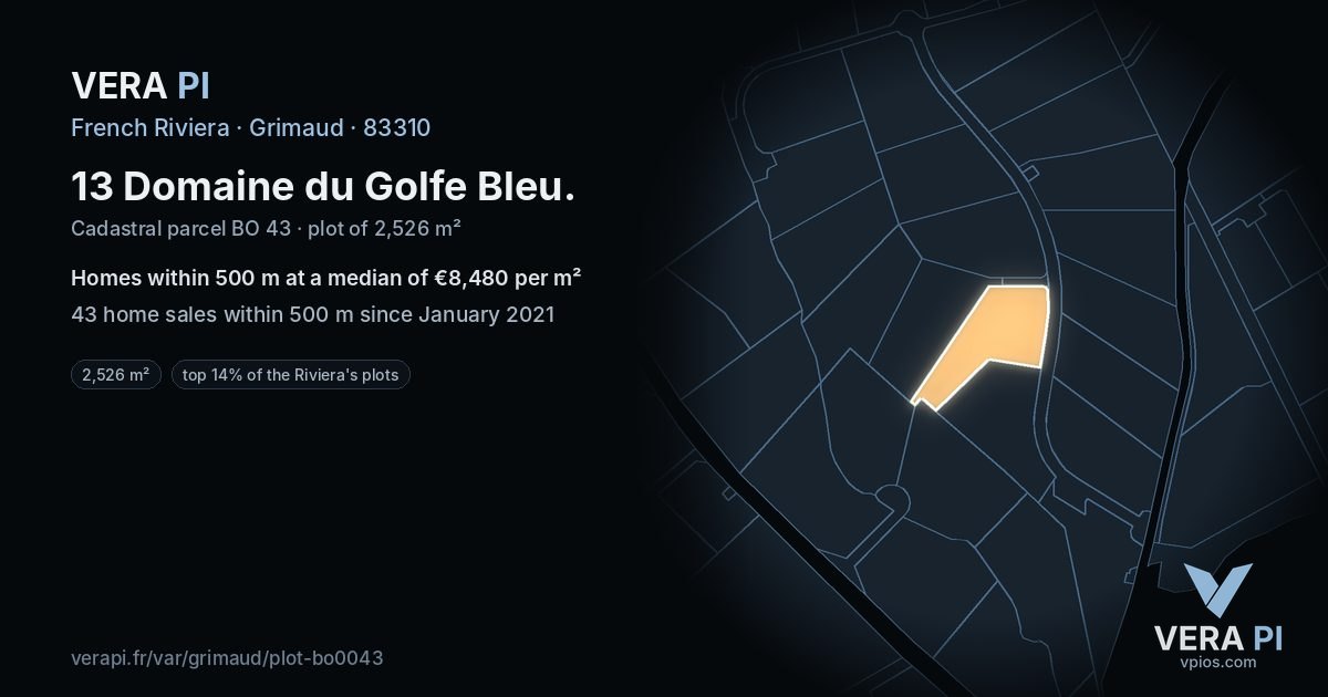 13 Domaine du Golfe Bleu, Grimaud at night – the plot lit, the parcels around coloured by the prices near them