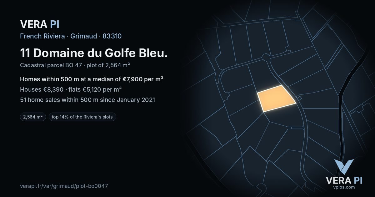 11 Domaine du Golfe Bleu, Grimaud at night – the plot lit, the parcels around coloured by the prices near them