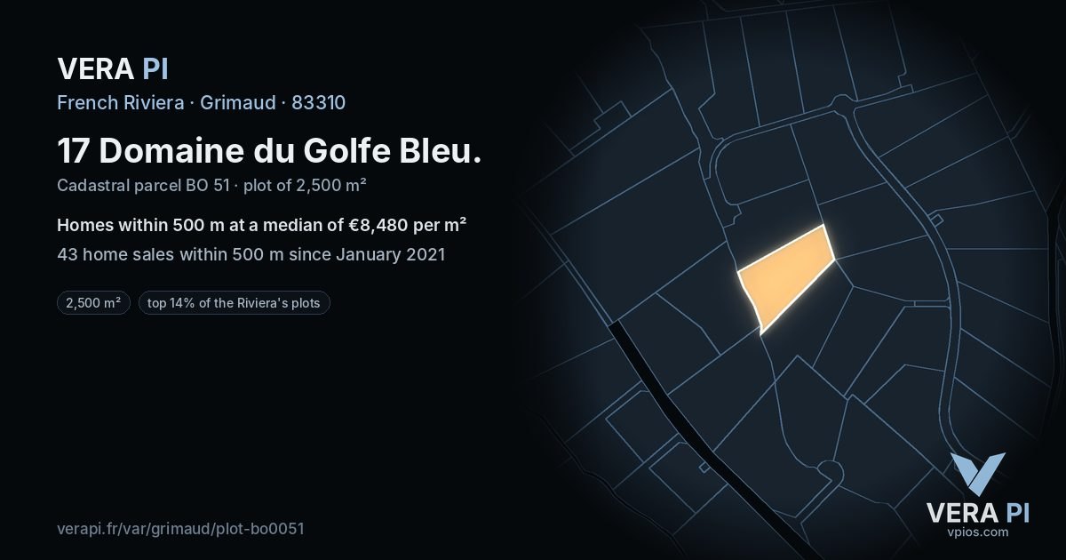 17 Domaine du Golfe Bleu, Grimaud at night – the plot lit, the parcels around coloured by the prices near them