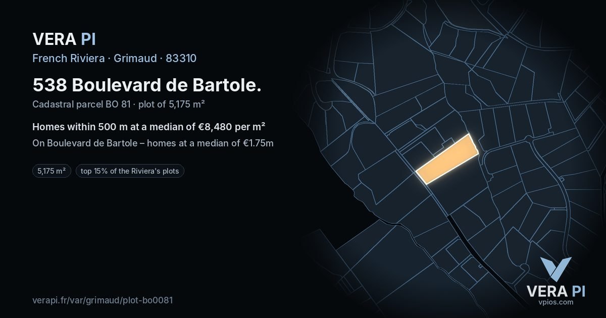 538 Boulevard de Bartole, Grimaud at night – the plot lit, the parcels around coloured by the prices near them