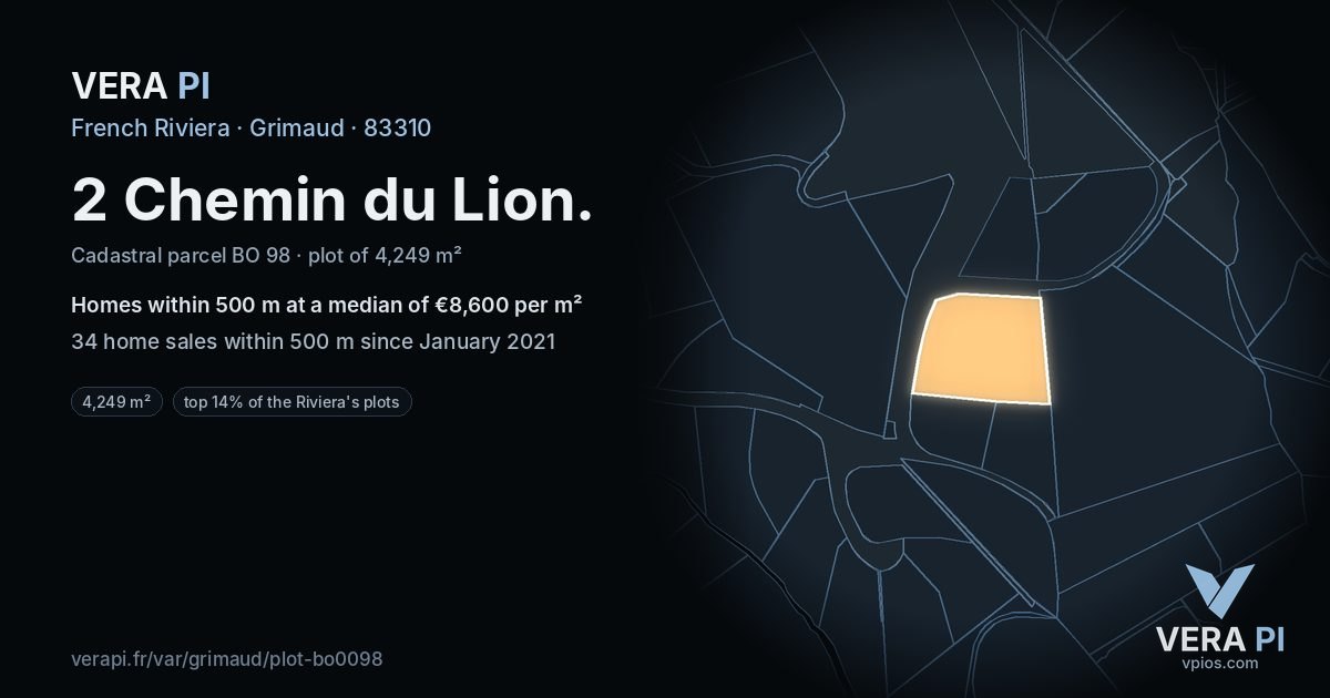 2 Chemin du Lion, Grimaud at night – the plot lit, the parcels around coloured by the prices near them