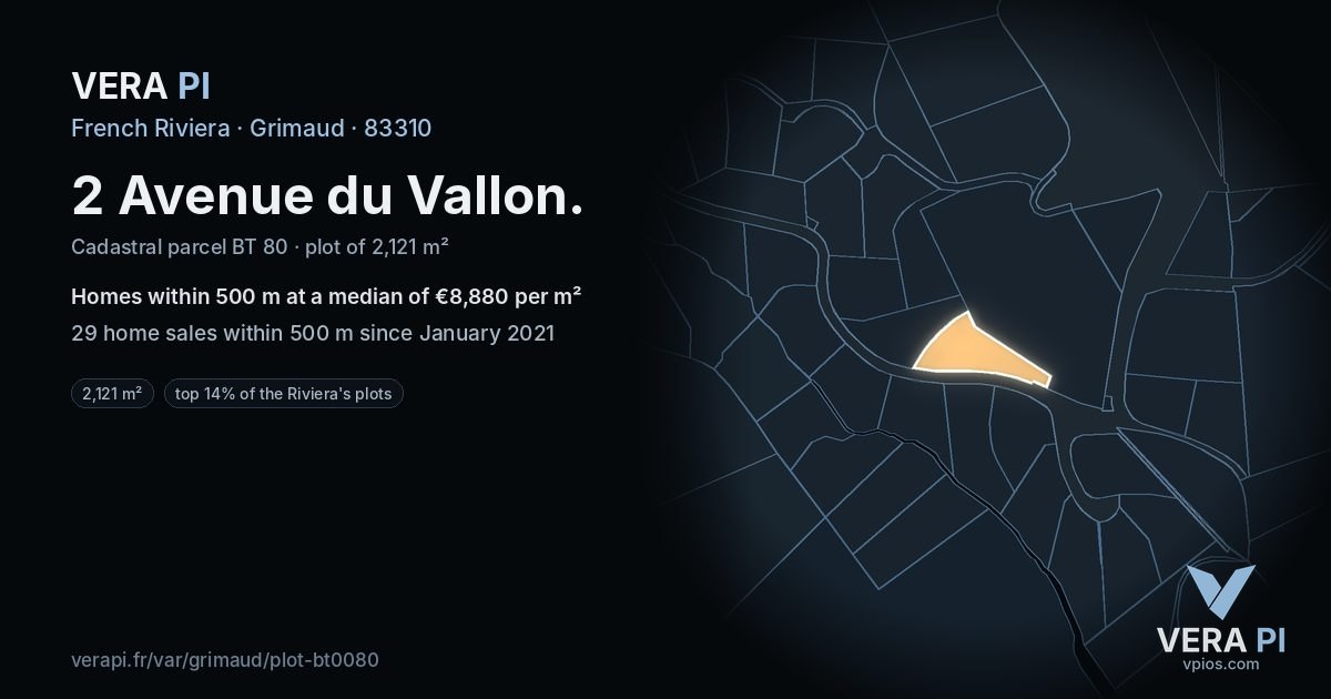 2 Avenue du Vallon, Grimaud at night – the plot lit, the parcels around coloured by the prices near them