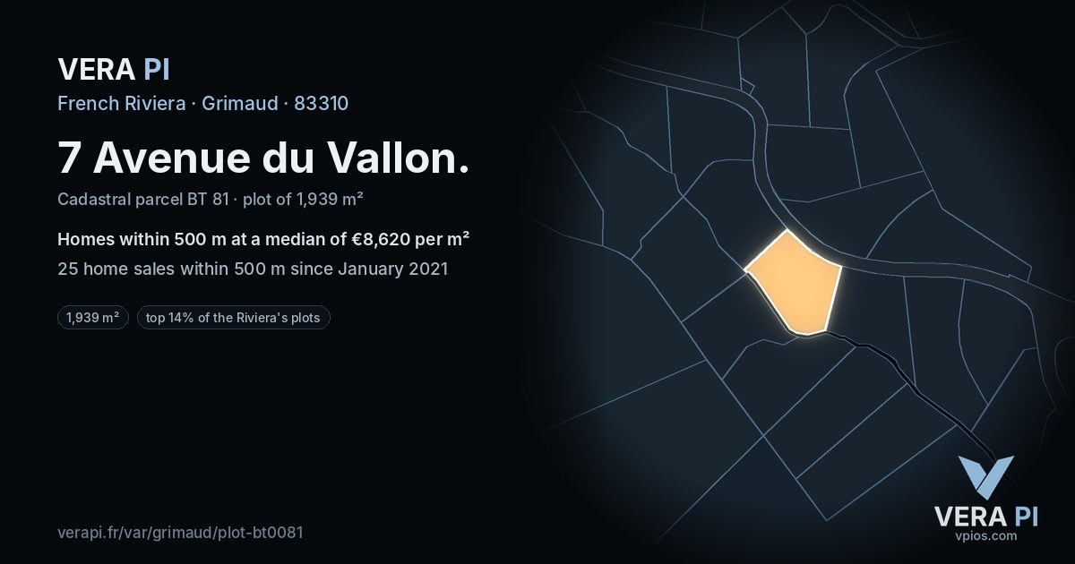 7 Avenue du Vallon, Grimaud at night – the plot lit, the parcels around coloured by the prices near them
