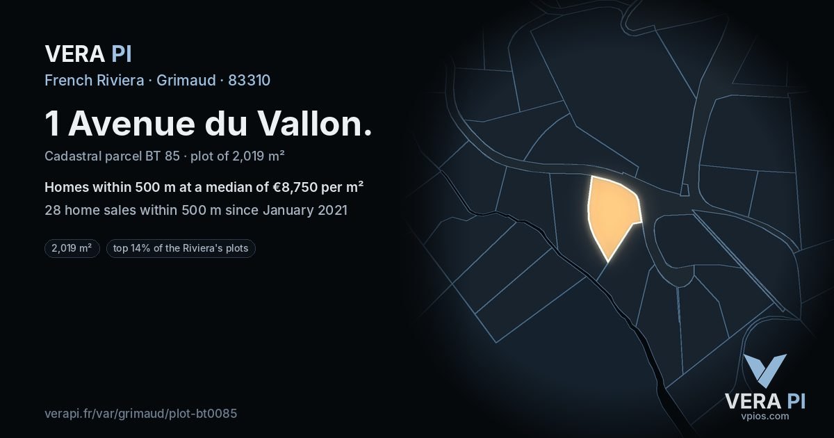 1 Avenue du Vallon, Grimaud at night – the plot lit, the parcels around coloured by the prices near them