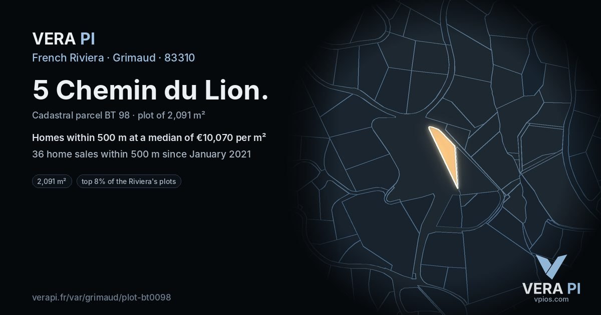 5 Chemin du Lion, Grimaud at night – the plot lit, the parcels around coloured by the prices near them