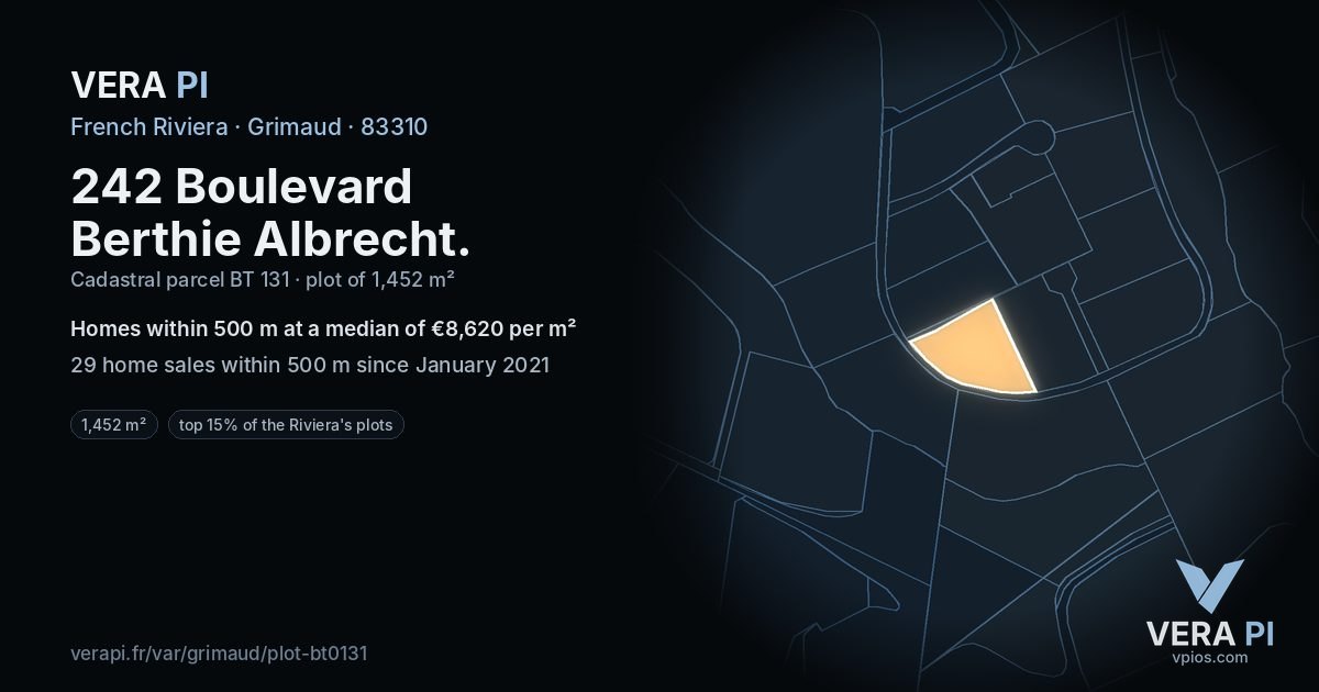 242 Boulevard Berthie Albrecht, Grimaud at night – the plot lit, the parcels around coloured by the prices near them
