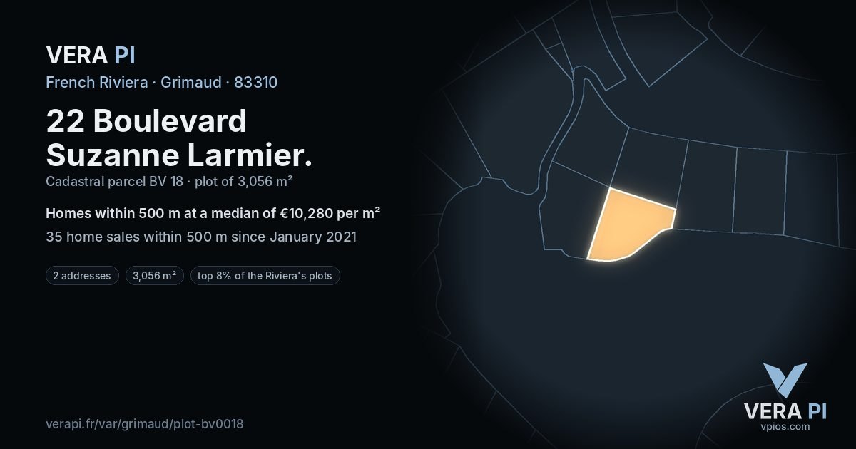 22 Boulevard Suzanne Larmier, Grimaud at night – the plot lit, the parcels around coloured by the prices near them