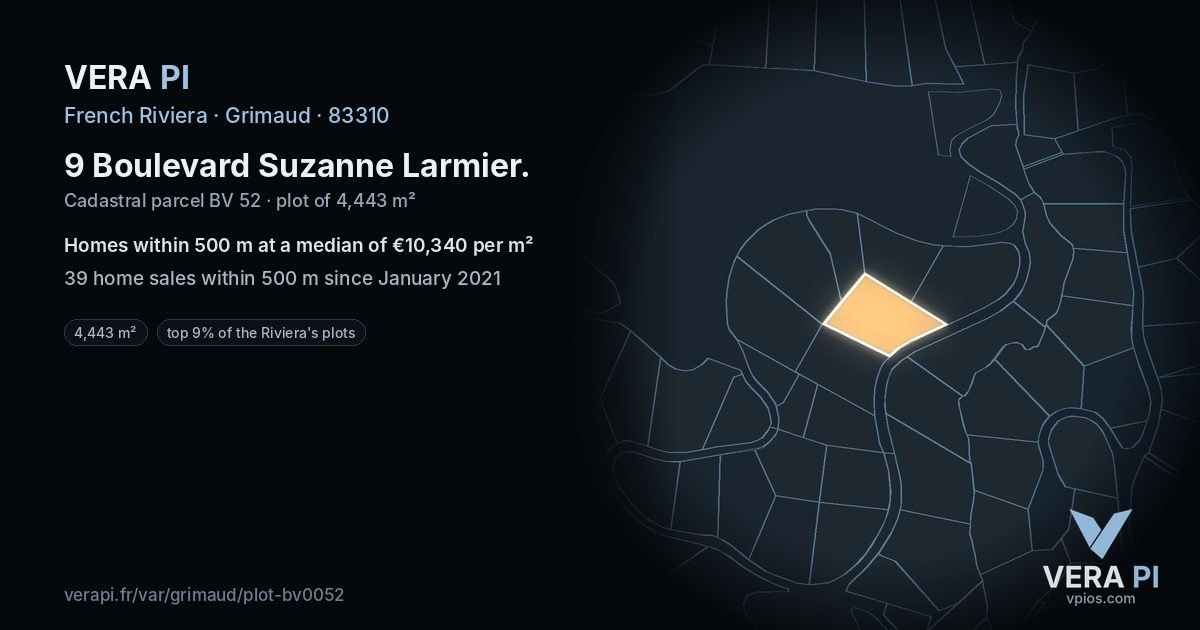 9 Boulevard Suzanne Larmier, Grimaud at night – the plot lit, the parcels around coloured by the prices near them