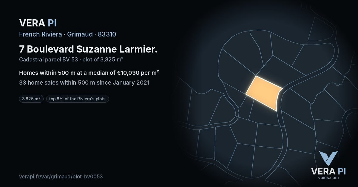 7 Boulevard Suzanne Larmier, Grimaud at night – the plot lit, the parcels around coloured by the prices near them