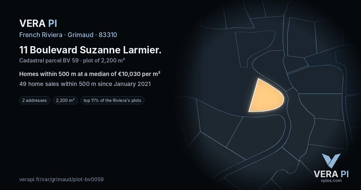 11 Boulevard Suzanne Larmier, Grimaud at night – the plot lit, the parcels around coloured by the prices near them