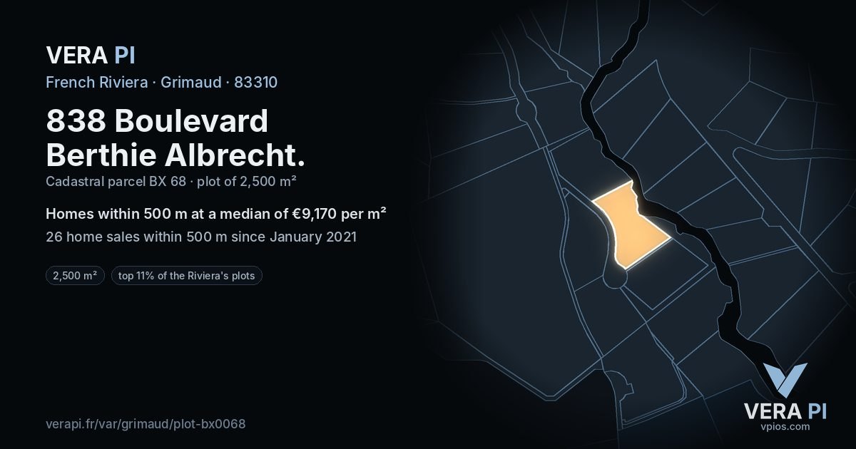 838 Boulevard Berthie Albrecht, Grimaud at night – the plot lit, the parcels around coloured by the prices near them