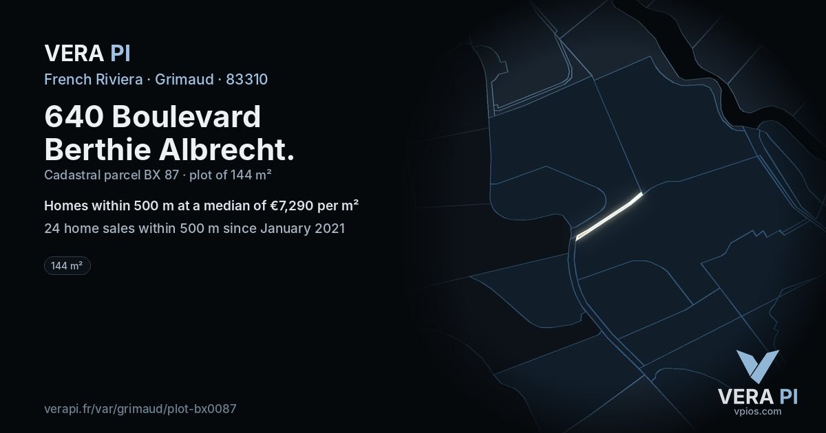 640 Boulevard Berthie Albrecht, Grimaud at night – the plot lit, the parcels around coloured by the prices near them