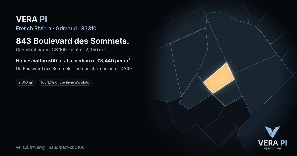 843 Boulevard des Sommets, Grimaud at night – the plot lit, the parcels around coloured by the prices near them