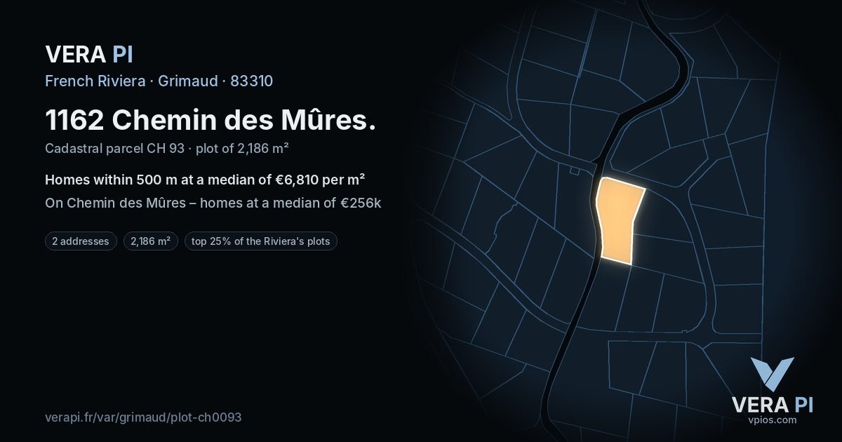 1162 Chemin des Mûres, Grimaud at night – the plot lit, the parcels around coloured by the prices near them