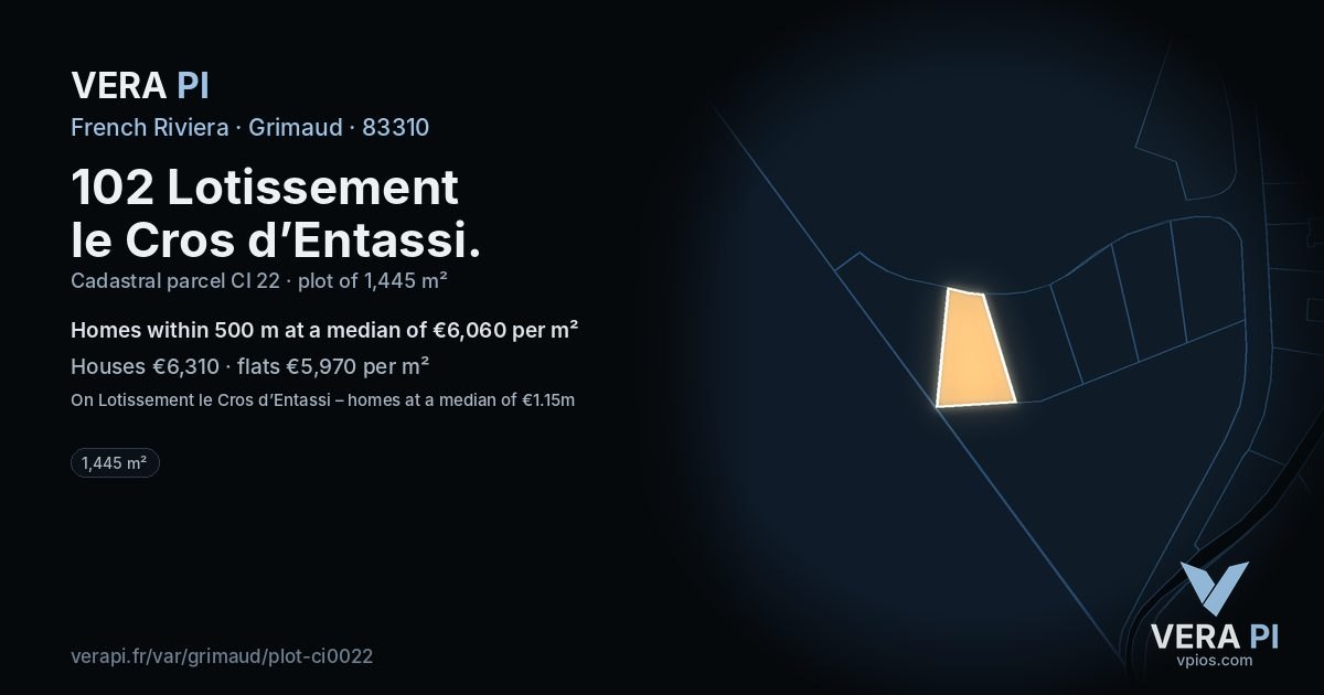 102 Lotissement le Cros d’Entassi, Grimaud at night – the plot lit, the parcels around coloured by the prices near them