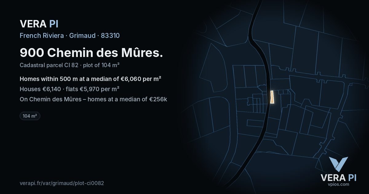 900 Chemin des Mûres, Grimaud at night – the plot lit, the parcels around coloured by the prices near them