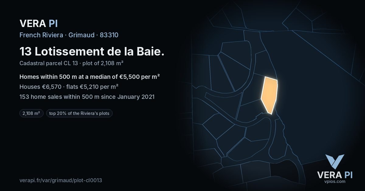 13 Lotissement de la Baie, Grimaud at night – the plot lit, the parcels around coloured by the prices near them