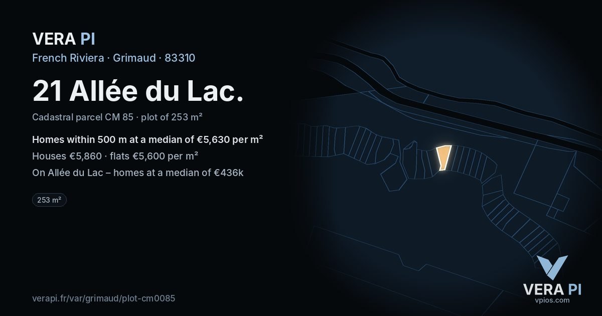 21 Allée du Lac, Grimaud at night – the plot lit, the parcels around coloured by the prices near them
