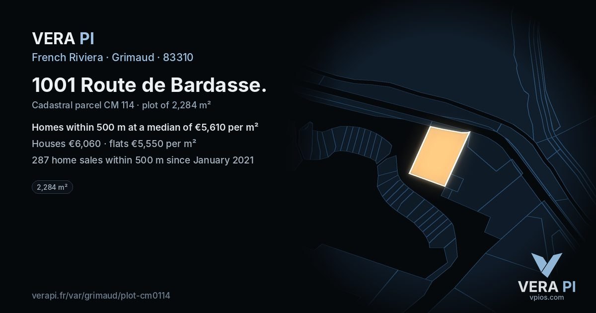 1001 Route de Bardasse, Grimaud at night – the plot lit, the parcels around coloured by the prices near them
