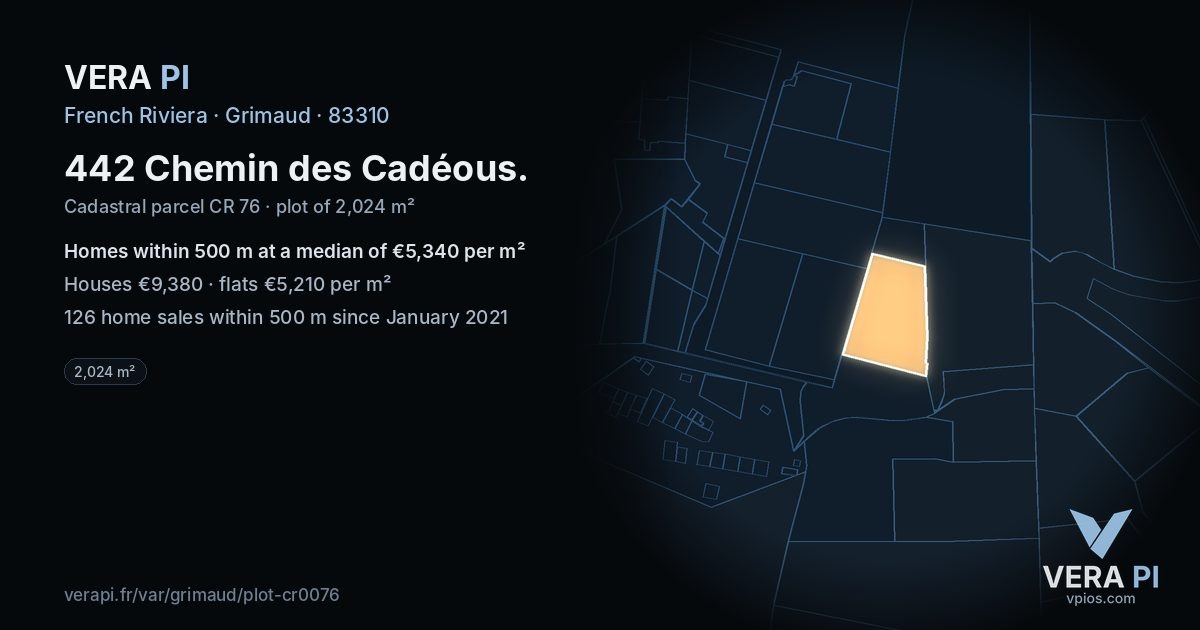 442 Chemin des Cadéous, Grimaud at night – the plot lit, the parcels around coloured by the prices near them
