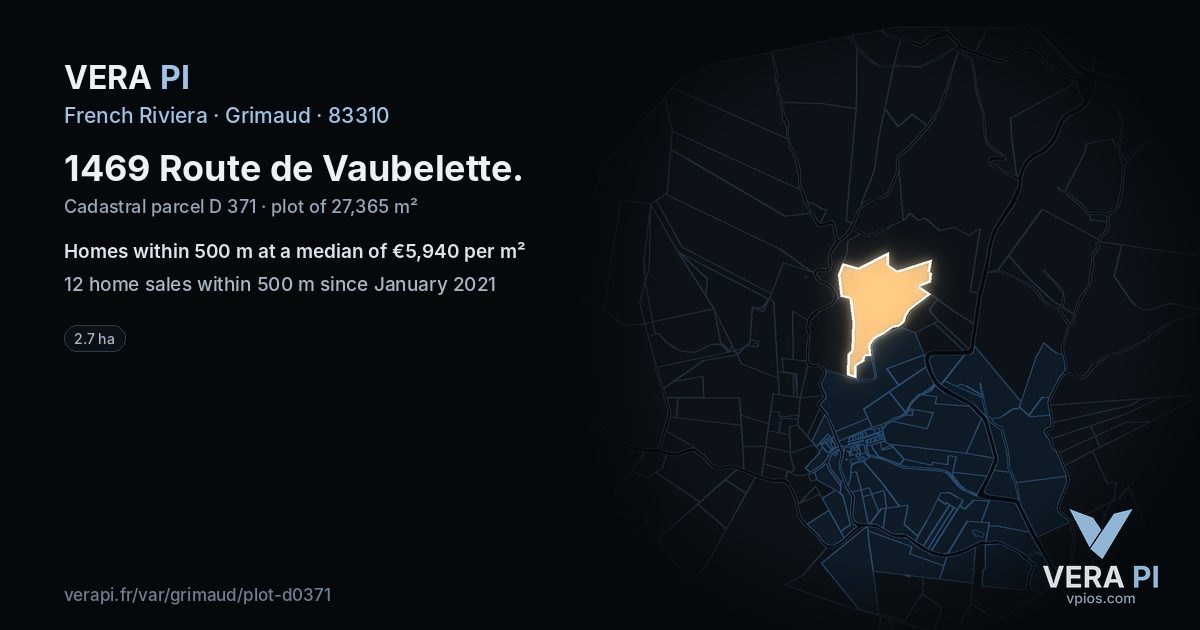 1469 Route de Vaubelette, Grimaud at night – the plot lit, the parcels around coloured by the prices near them