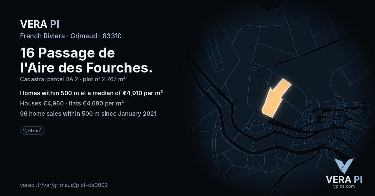 16 Passage de l'Aire des Fourches, Grimaud at night – the plot lit, the parcels around coloured by the prices near them