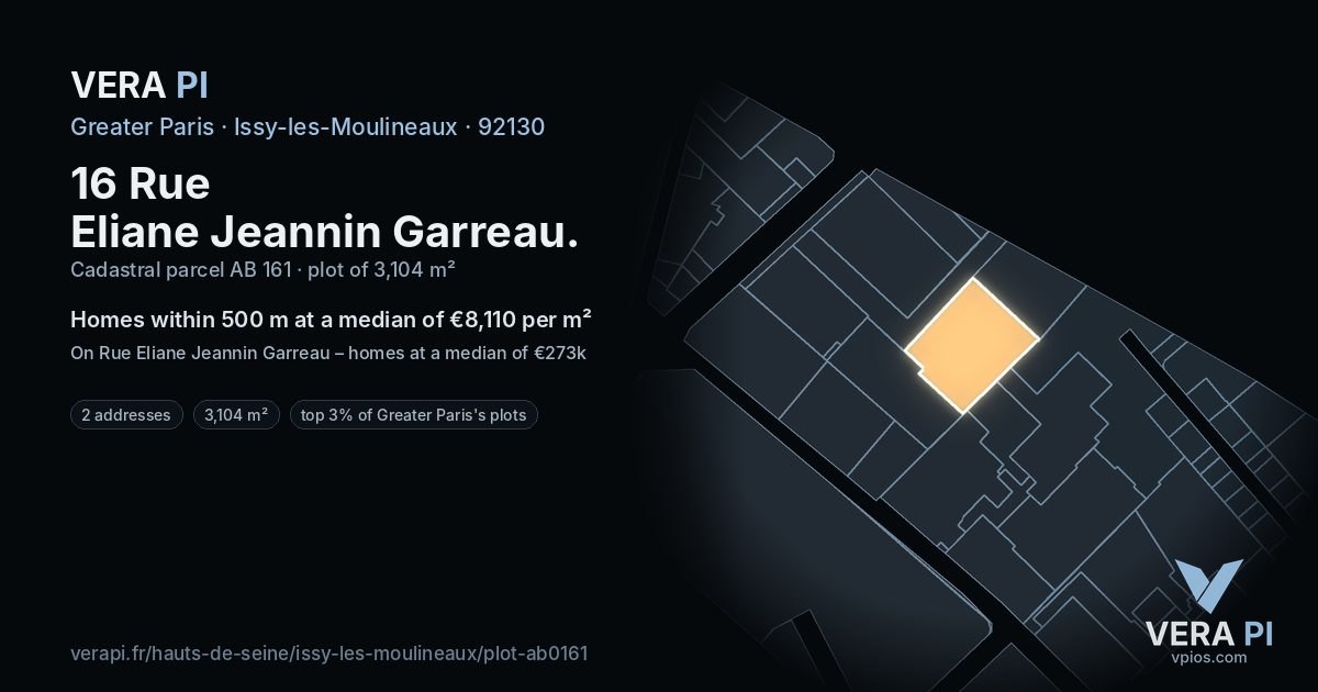16 Rue Eliane Jeannin Garreau, Issy-les-Moulineaux at night – the plot lit, the parcels around coloured by the prices near them