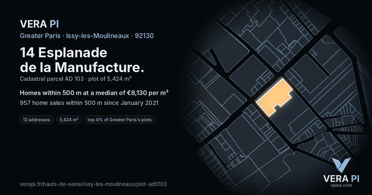 14 Esplanade de la Manufacture, Issy-les-Moulineaux at night – the plot lit, the parcels around coloured by the prices near them
