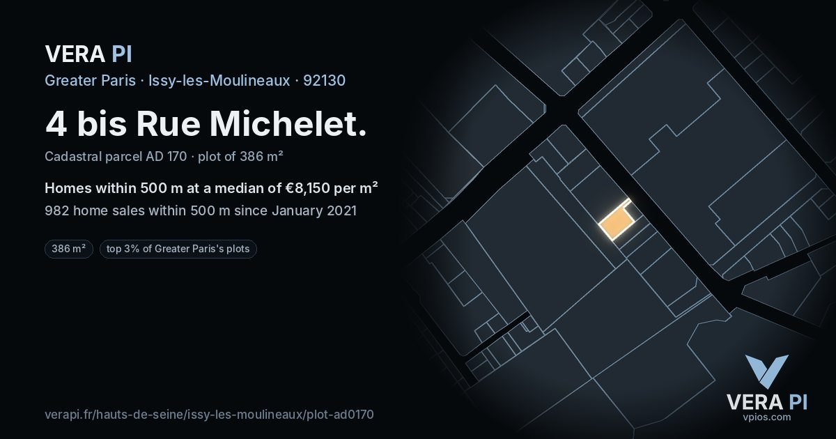 4 bis Rue Michelet, Issy-les-Moulineaux at night – the plot lit, the parcels around coloured by the prices near them