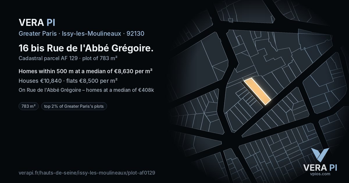 16 bis Rue de l'Abbé Grégoire, Issy-les-Moulineaux at night – the plot lit, the parcels around coloured by the prices near them
