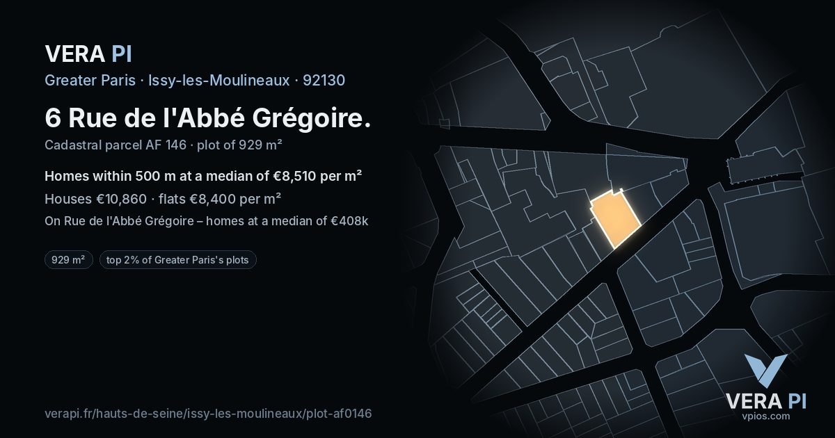6 Rue de l'Abbé Grégoire, Issy-les-Moulineaux at night – the plot lit, the parcels around coloured by the prices near them
