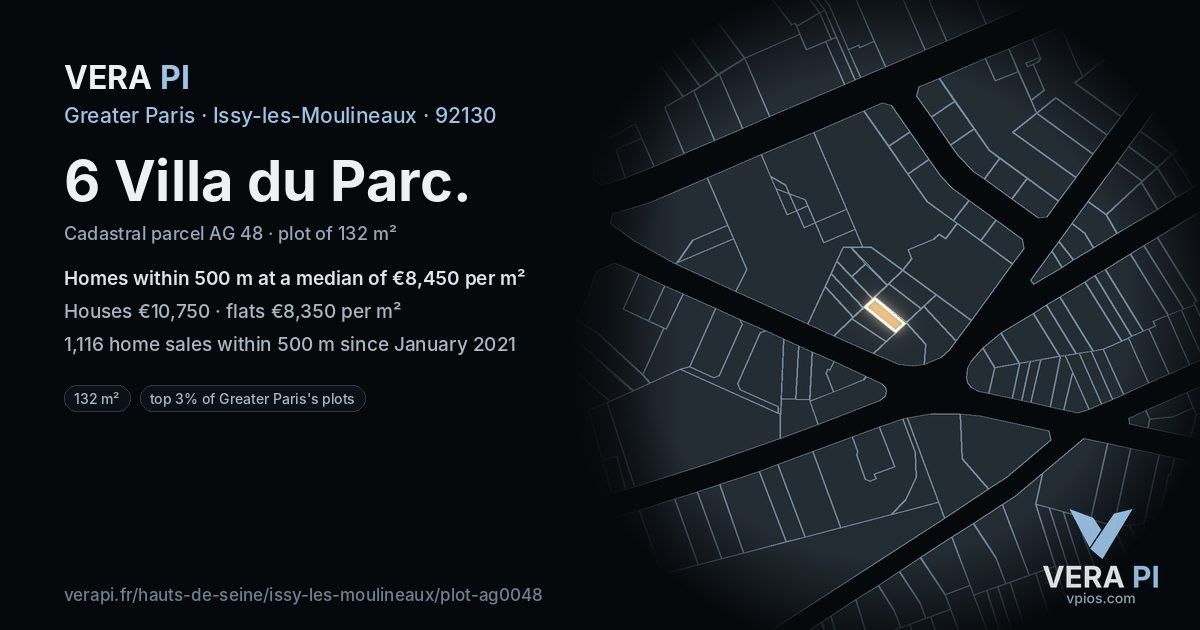 6 Villa du Parc, Issy-les-Moulineaux at night – the plot lit, the parcels around coloured by the prices near them