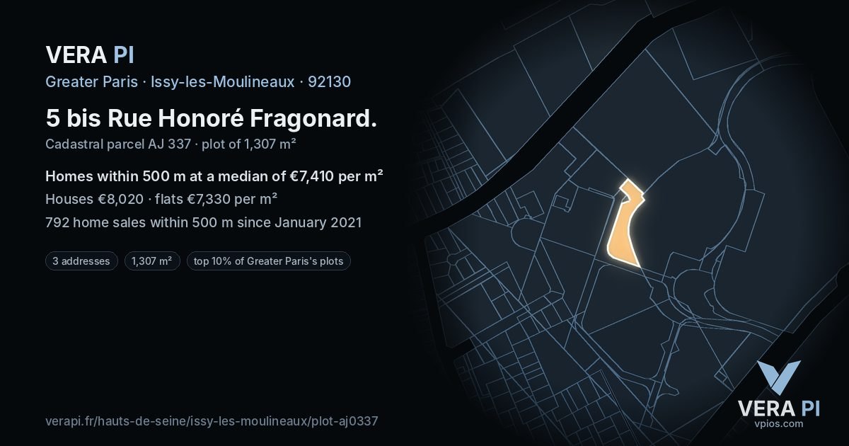 5 bis Rue Honoré Fragonard, Issy-les-Moulineaux at night – the plot lit, the parcels around coloured by the prices near them